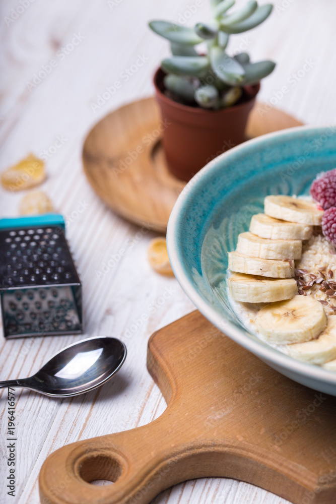Fototapeta premium healthy food - oatmeal