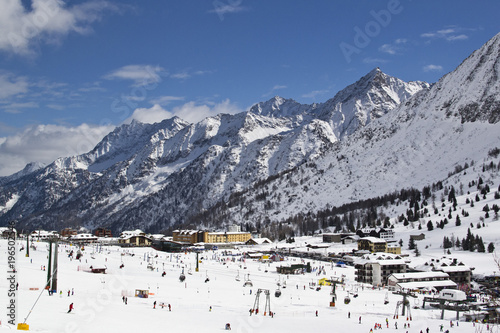 Ski resort, skiing in the Alpine mountains, sports, active rest