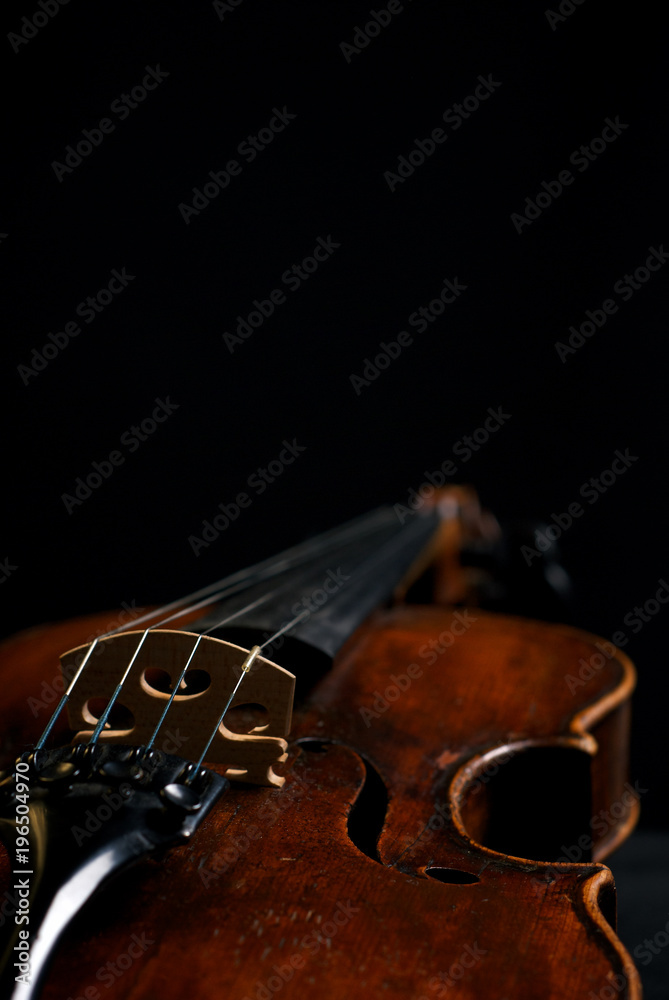 Fototapeta premium Nice old violin instrument
