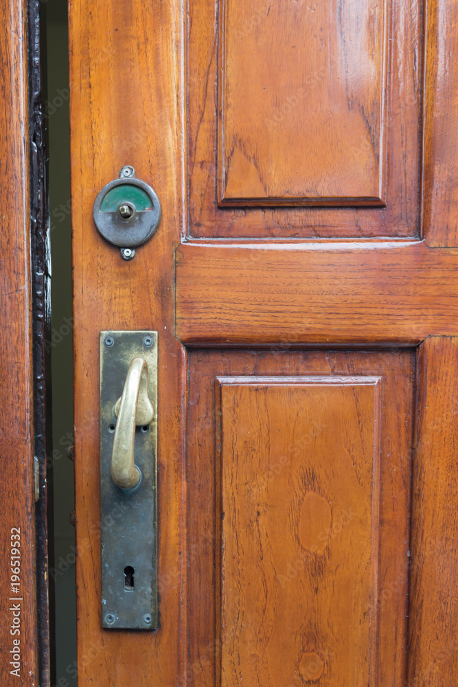 Fototapeta premium Antike Toilettentür