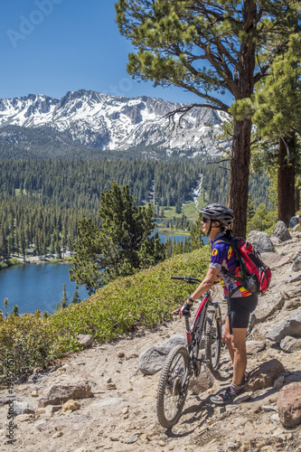 Mountainbike fahren in Mammoth Lakes, Sierra Nevada, Californien, USA © Uwe
