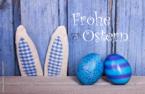 frohe ostern mit eiern und hasenohren photo