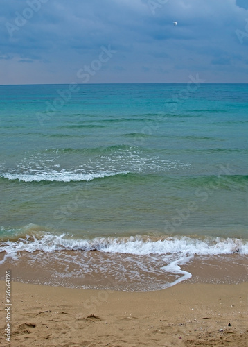 Green water sand and horizon