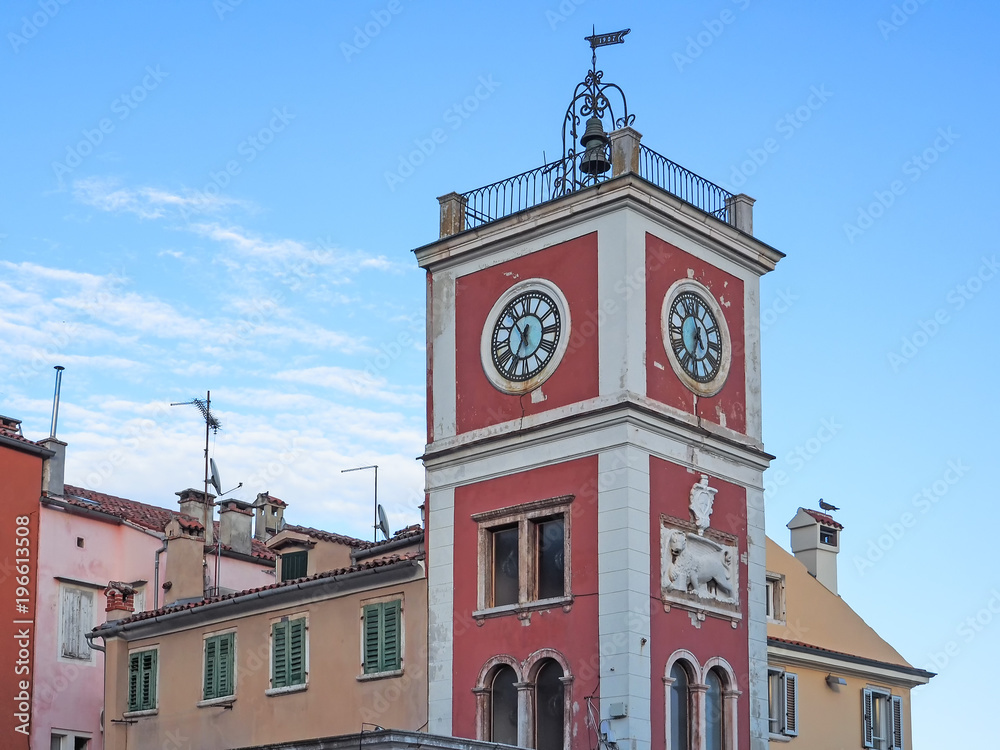 Altstadt von Rovinj, Kroatien, mit Uhrenturm