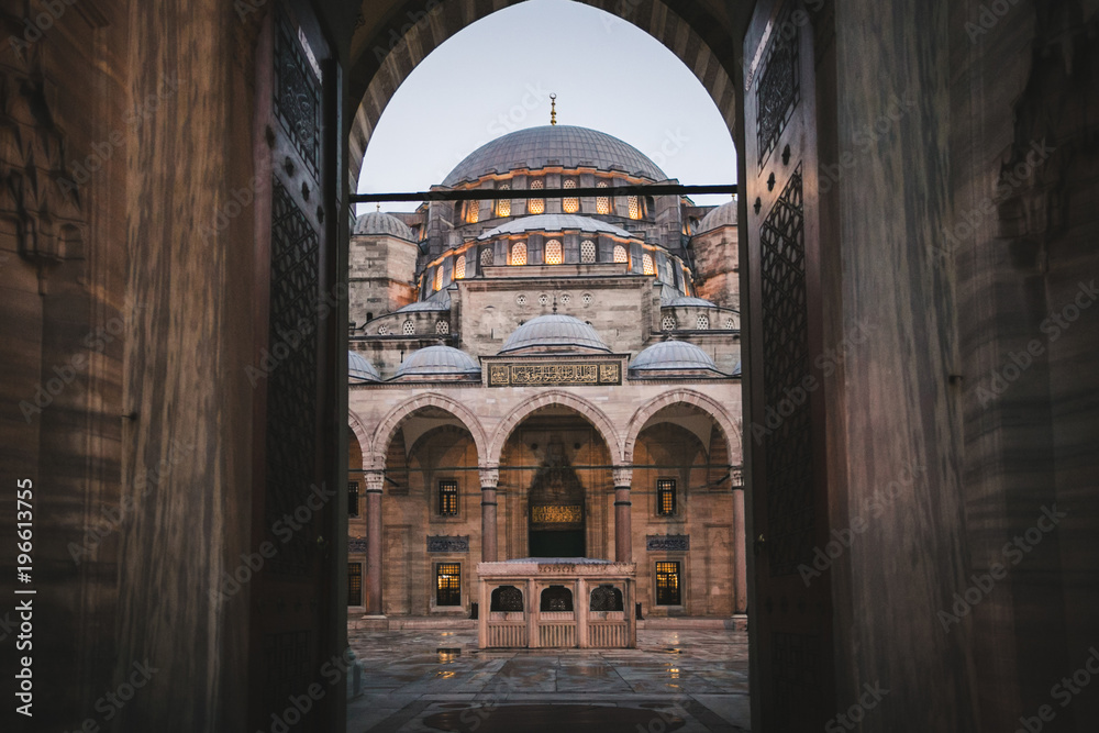 View through arch on Suleymaniye Mosque in Istanbul, Turkey