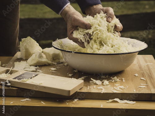 Obraz na plátně how to prepare sauerkraut or slaw