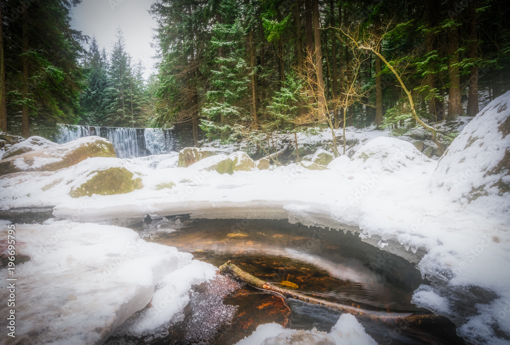 Obraz premium Wild Waterfall in Karpacz
