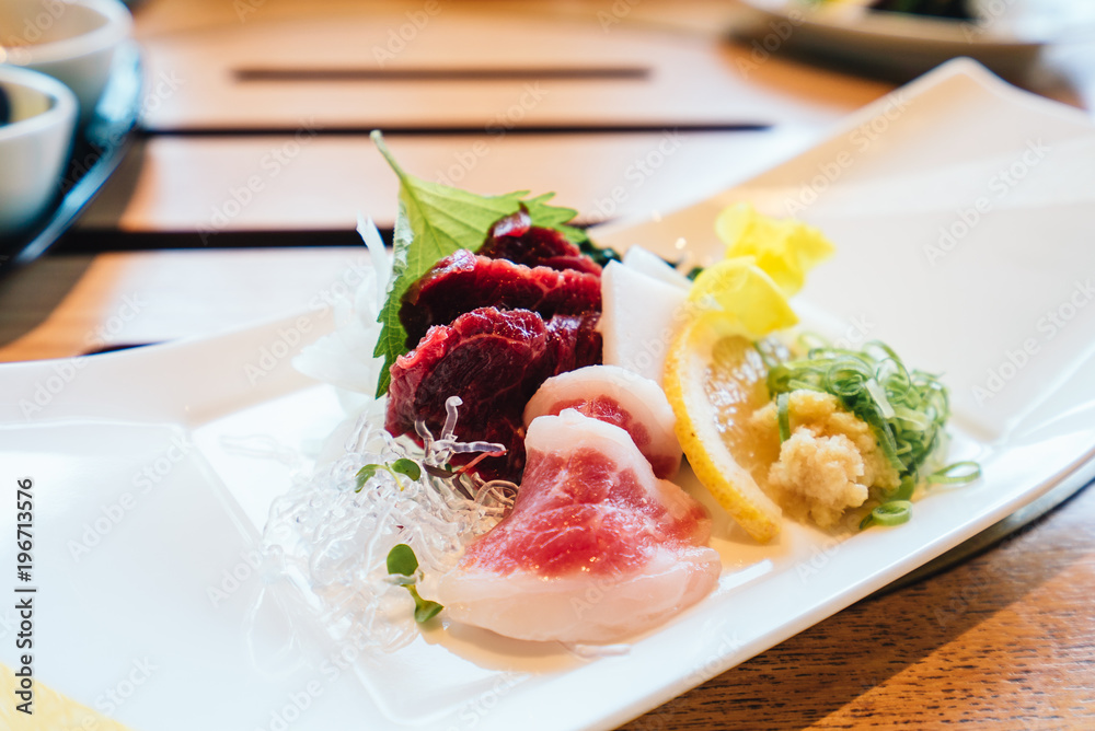 Horse meat dishes, Japanese food, delicious, meat Horse meat dishes, Japanese food, delicious, meat