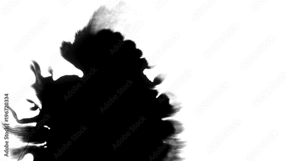 Beautiful white watercolor ink drops transition on black background, paint bleed Bloom, with circle organic flow expanding, pure splatter spreading. Perfect for motion graphics, digital composition.