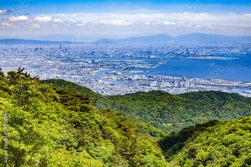 六甲山頂から眺める兵庫県芦屋市、西宮市、尼崎市、大阪方面の風景