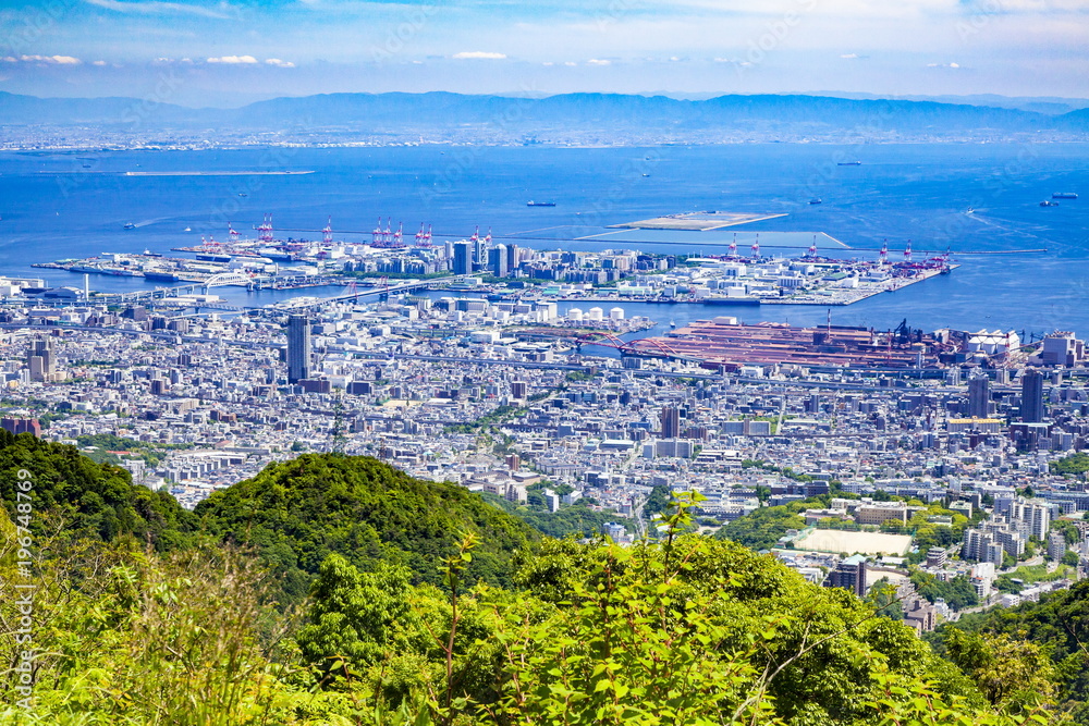 六甲山上から神戸市東灘区、六甲アイランド、大阪湾を俯瞰
