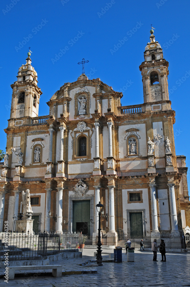 Palermo, la chiesa di San Domenico