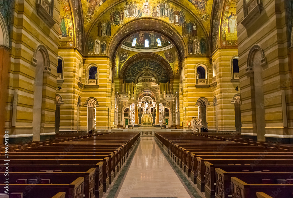 Saint Louis, MO USA - 04/24/2015 - Saint Louis Basilica Main Nave and Altar

