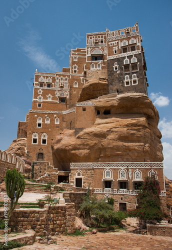 Dar Al Hajar Palace, Yemen photo