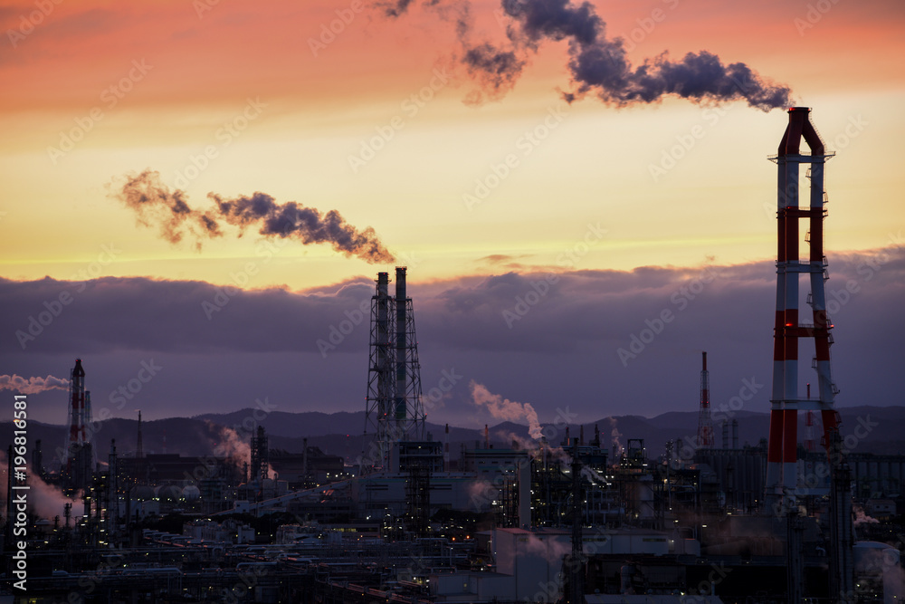 Naklejka premium 工場地帯 夕景