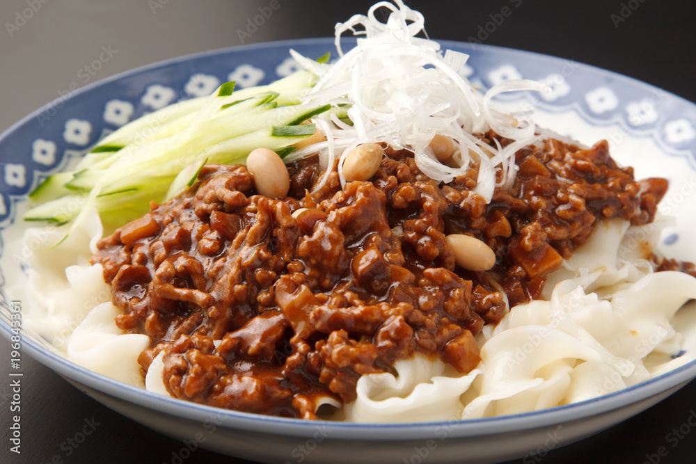 ジャージャー麺 ジャージャー麺