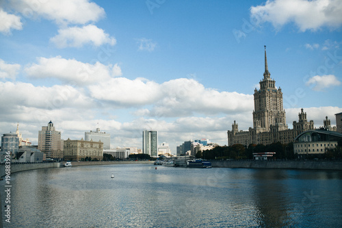 Canvas Print view on the moscow river hotel Radisson and river ship