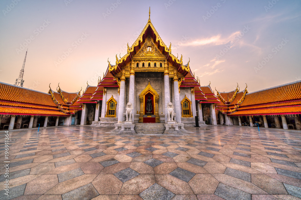 Obraz premium Wat Benchamabophit Dusit wanaram. Bangkok, Thailandia.