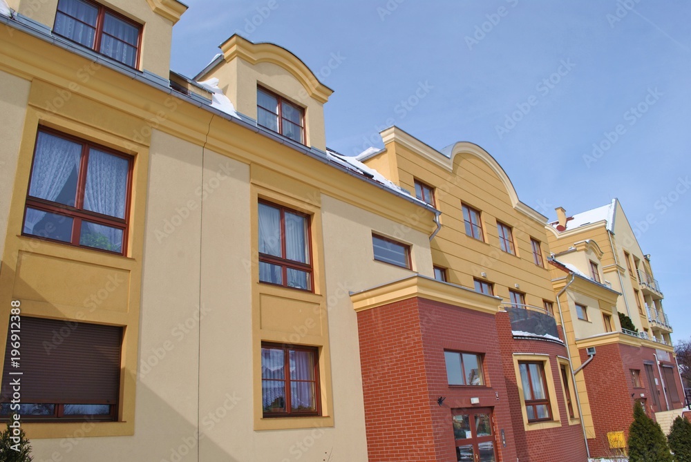 Fototapeta premium Domy wielorodzinne