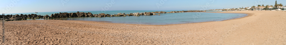 Spiaggia Siciliana d'inverno