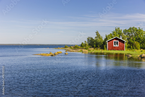Rotes Schwedenhaus am See