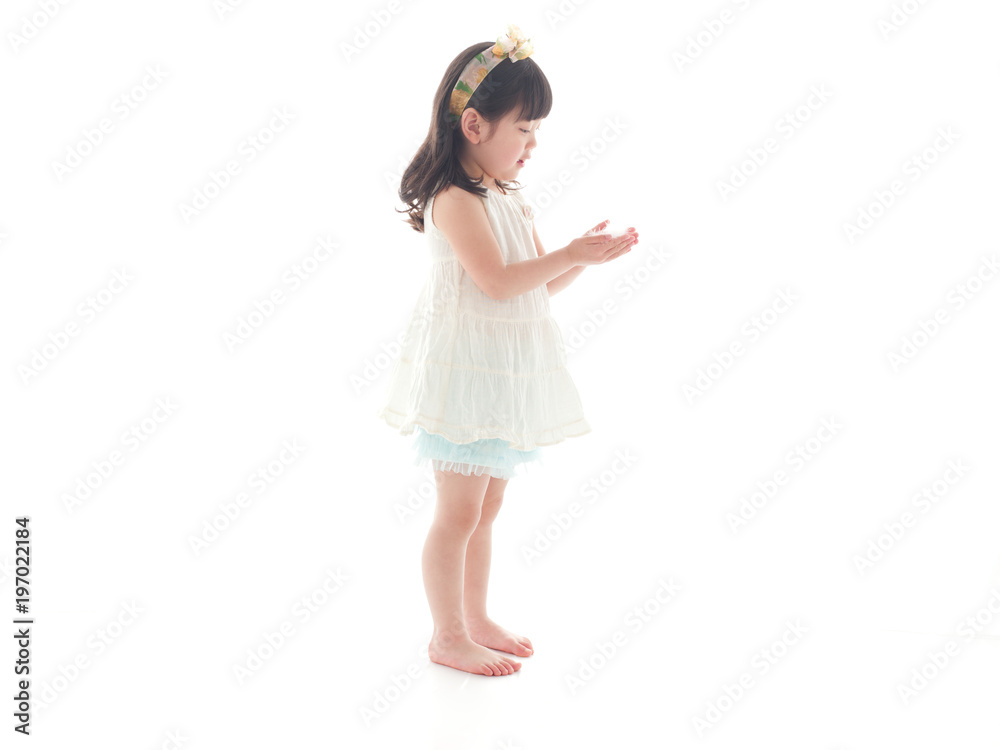 光の中の女の子 光の中の女の子