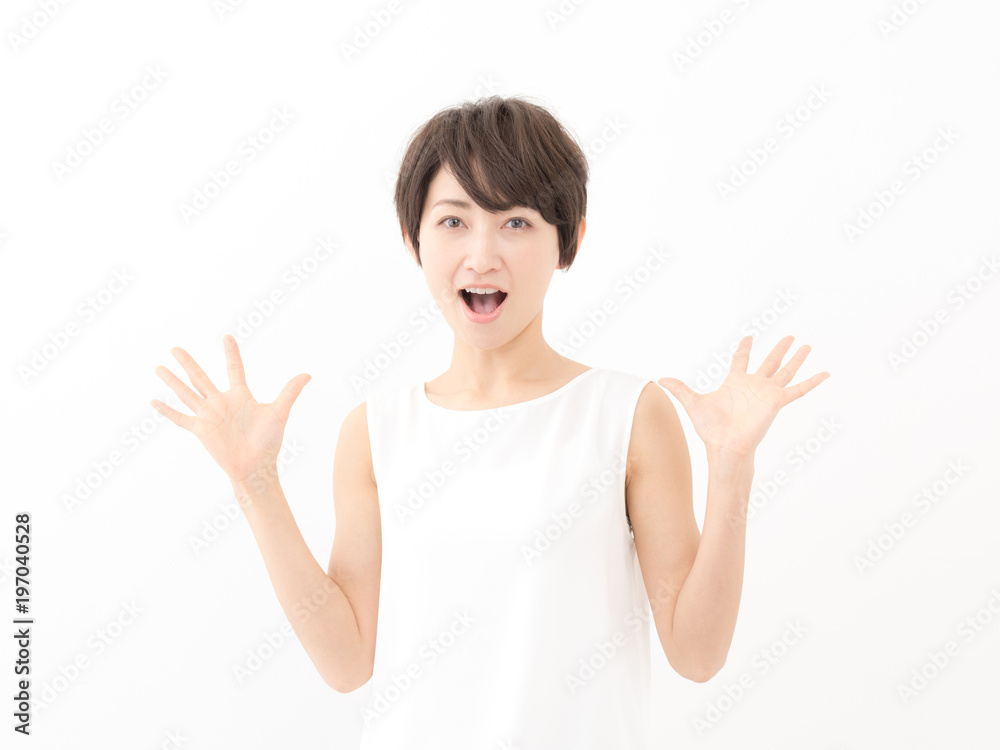 驚く女性 驚く女性