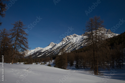Quadro su tela Piz Lischana, Piz S. Jon, Piz Ajuez, Underengadine in winter