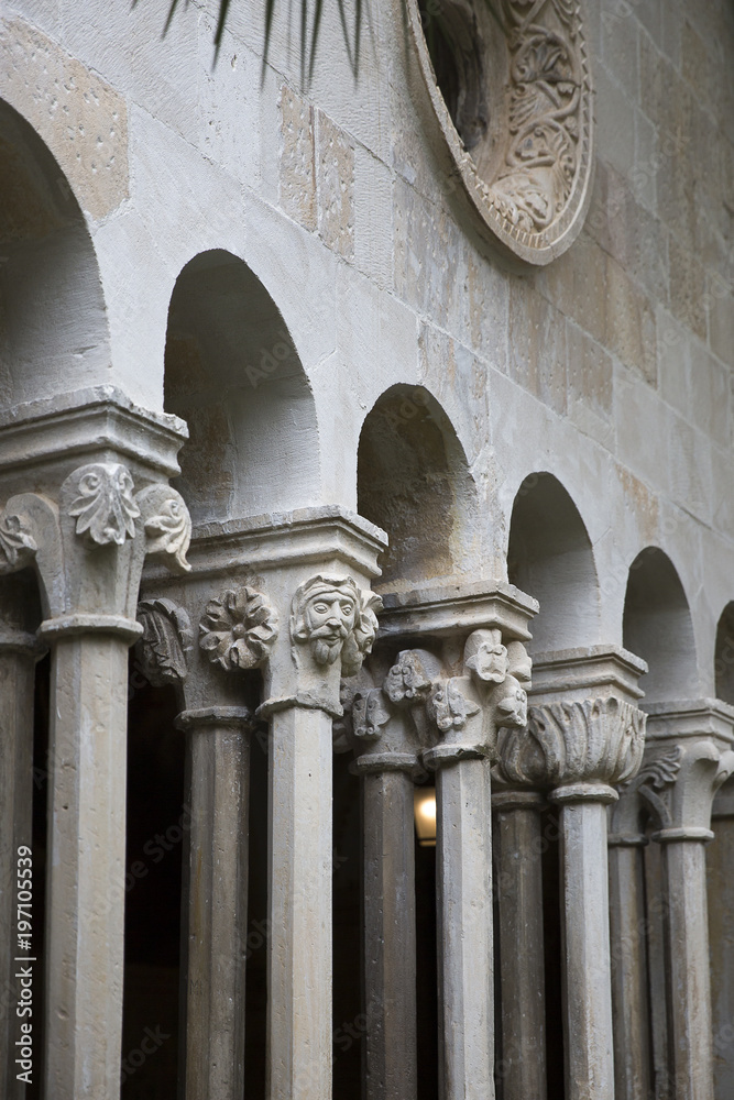 Detail of the columns in Dominican Monastery in Dubrovnik, Croatia Detail of the columns in Dominican Monastery in Dubrovnik, Croatia