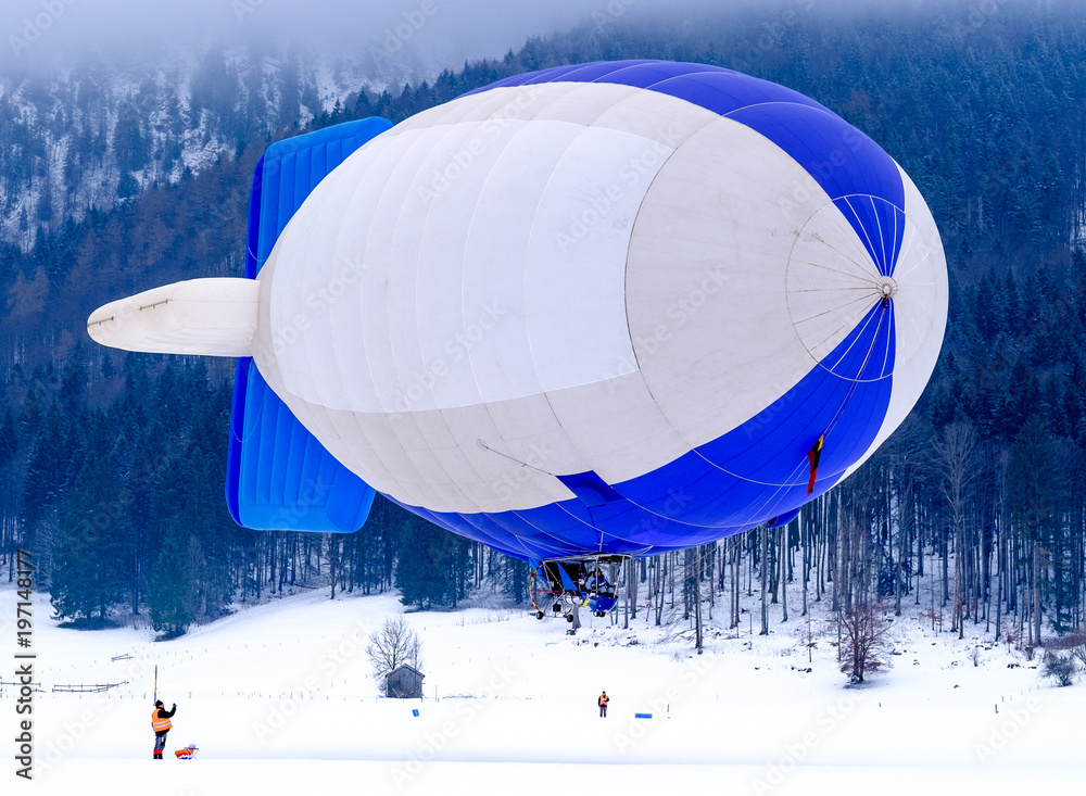 Fototapeta premium hot air airship - germany