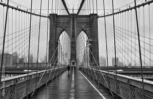 Fototapeta Naklejka Na Ścianę i Meble -  Brooklyn bridge of New York City
