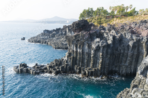 Wallpaper Mural 제주도 주상절리대 Torontodigital.ca