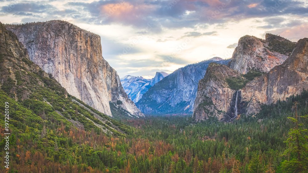 Yosemite California Tunnel View Yosemite California Tunnel View