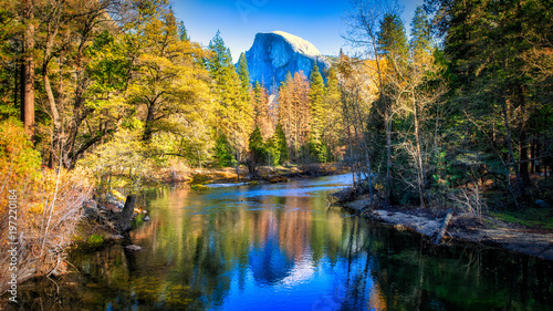 Fototapeta Naklejka Na Ścianę i Meble -  Half Dome Yosemite