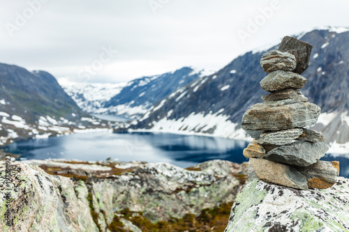 Djupvatnet lake, Norway © Voyagerix