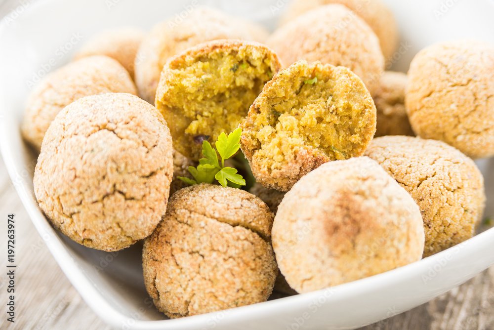 Polpette di Ceci, chickpea balls, Healthy Vegetarian Food Polpette di Ceci, chickpea balls, Healthy Vegetarian Food