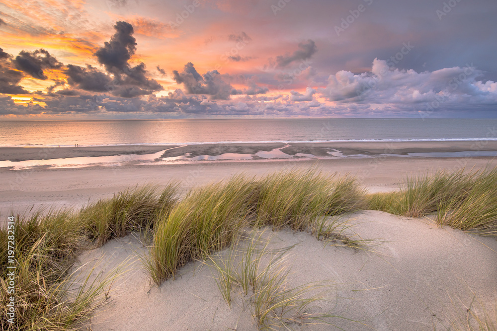 View from dune top over North Sea - obrazy, fototapety, plakaty 