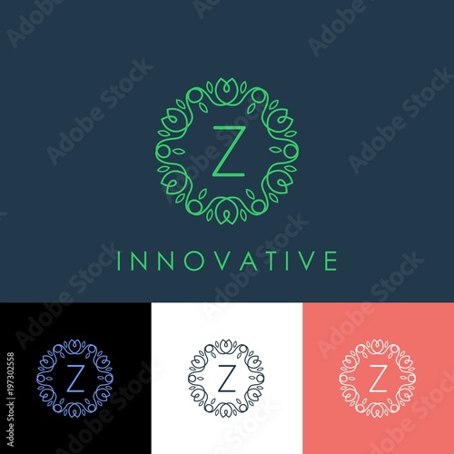 Crests logo,Hotel logo, luxury letter monogram vector logo design, Fashion brand identity,Vector logo template