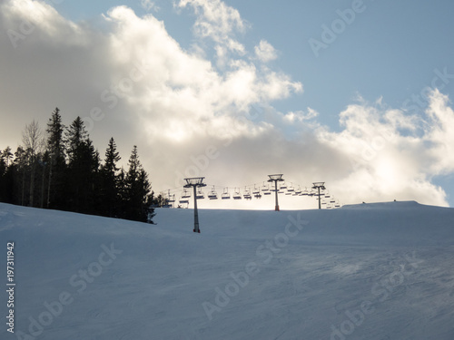Chairlift and a ski slope © Mps197