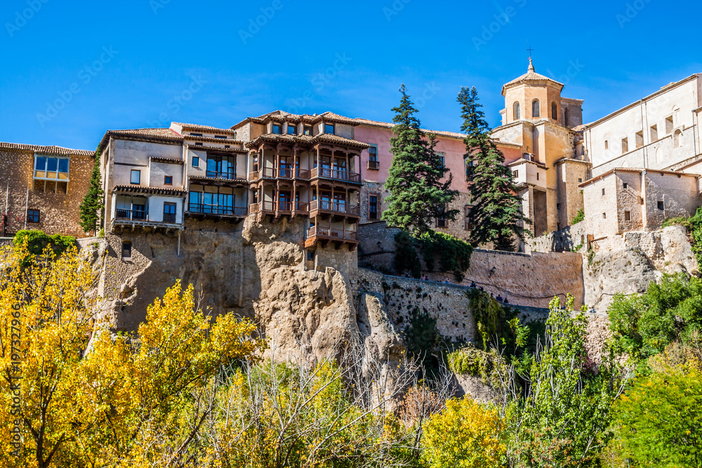 houses hung in cuenca, Spain