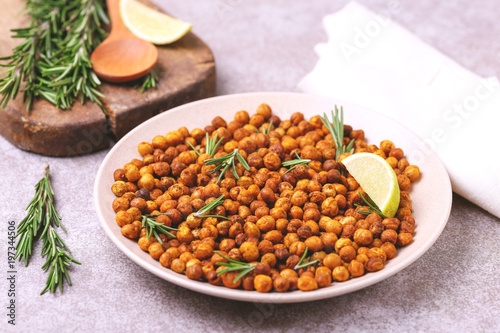 Indian cuisine. Roasted chickpeas with lime and rosemary