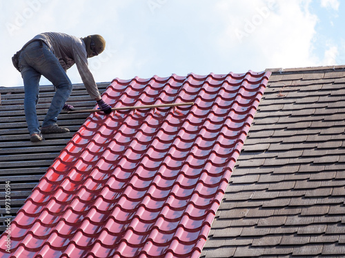 Technician is Work Roof Repair © kridtanat