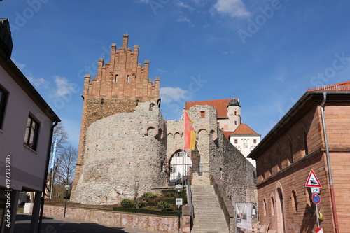 Der Eingangsbereich von Burg Alzenau photo