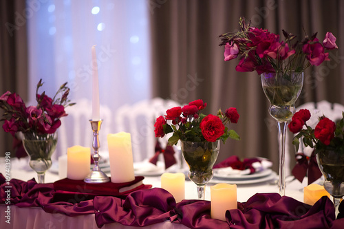 Restaurant wedding table decoration.