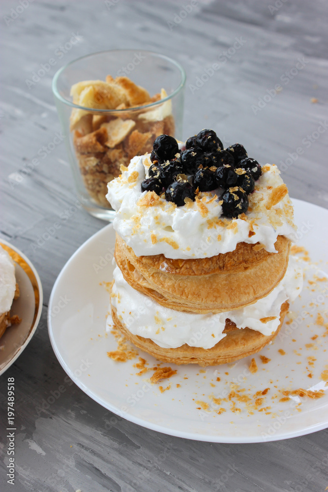 Dessert of puff pastry Dessert of puff pastry