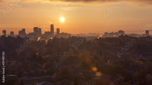 Photography Beautiful sunrise over Toronto's skyline