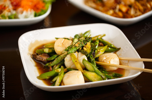 Thai Scallops With Asparagus