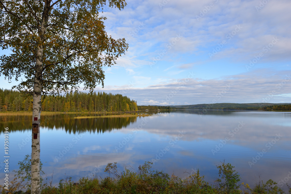 Ströms vattudal in Schweden im Herbst