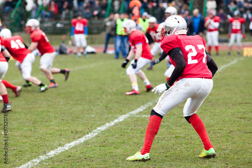 Fototapeta Naklejka Na Ścianę i Meble -  american football game - players in action