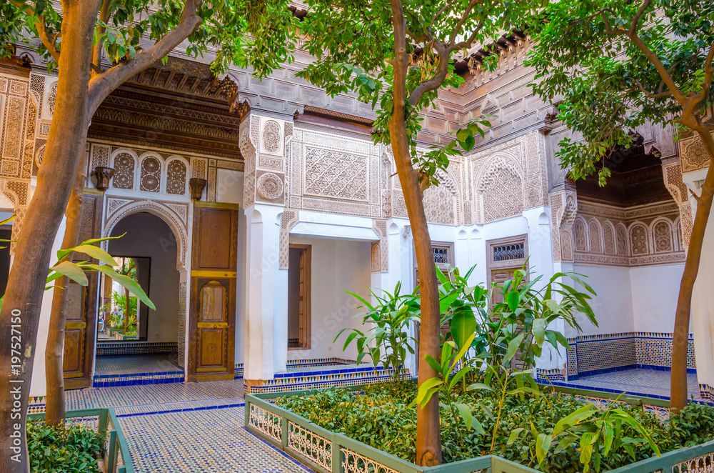 Fototapeta premium Ogród Marrakeszu Bahia Palace w Marakeszu, Maroko.